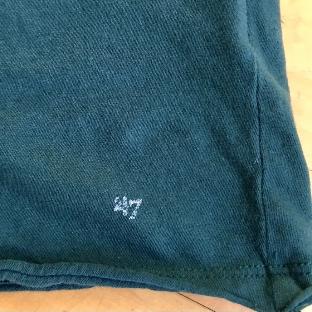 47 “UVM” Tank, Green, White, Size S - Picture 7 of 17